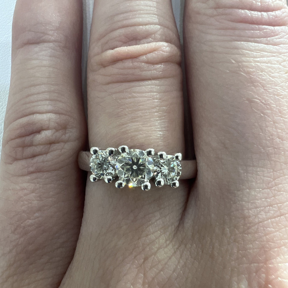 ESTATE 14K White Gold & Triple Diamond Ring